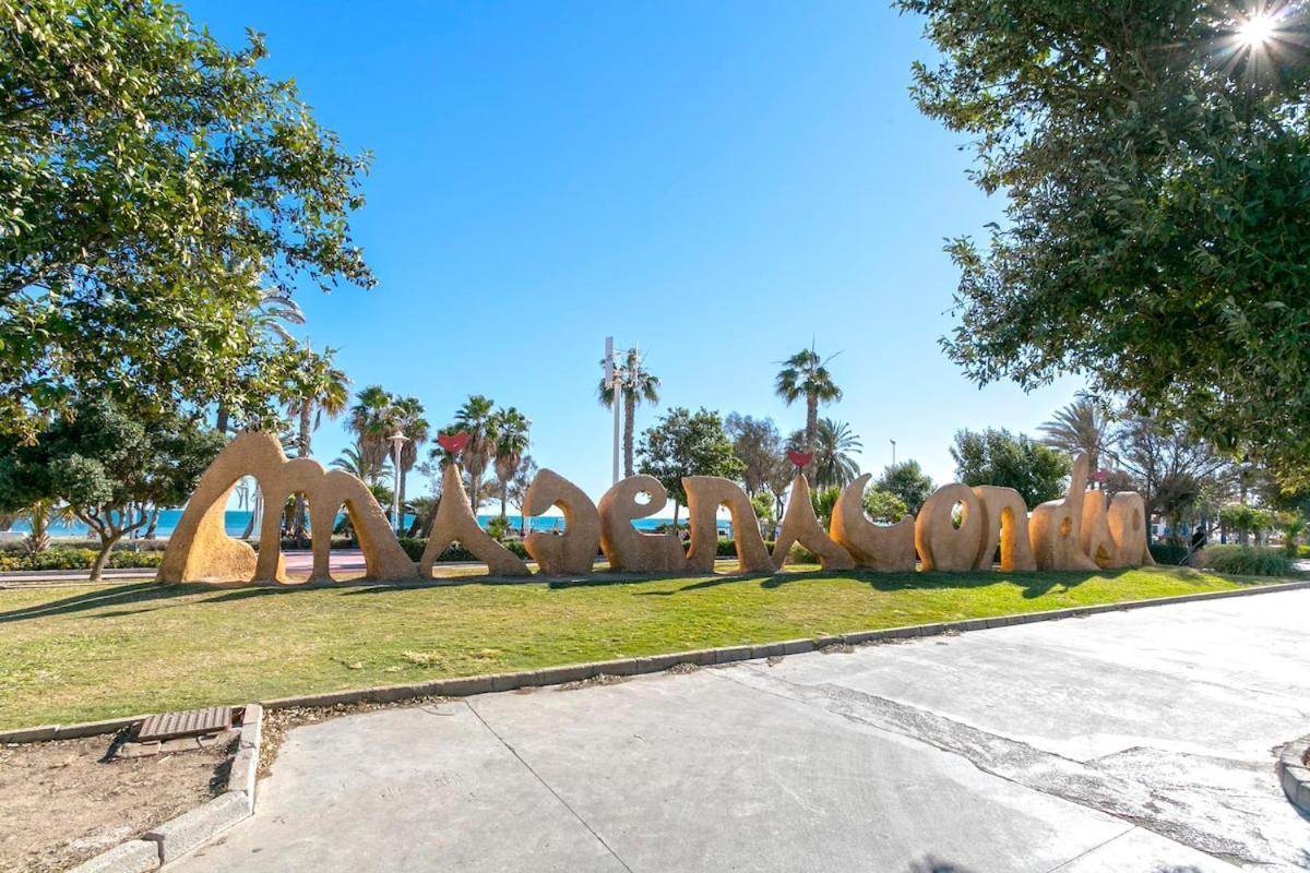 -Malagasunapts- West Beach Malaga Seafood & Relax Luaran gambar